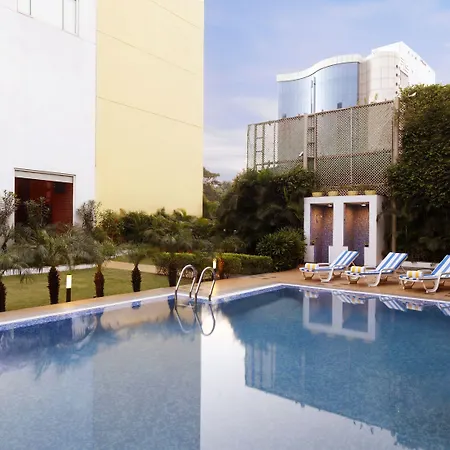 Lemon Tree Hotel Chennai-2