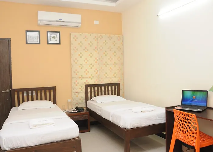 Hotel Orangeinn Omr Perungudi Chennai